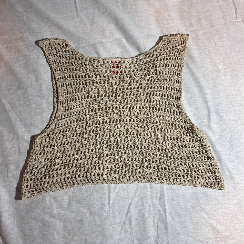 KERISMA Beige Crochet Knit Sleeveless Crop Top Women's S M - Picture 5 of 5